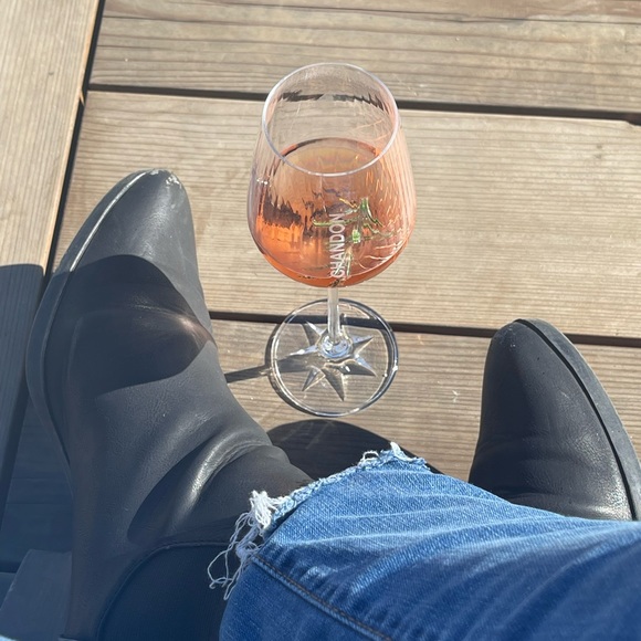 Peace Love and Pixiedust! ReesePieces is Going Live! - Picture 8 of 10